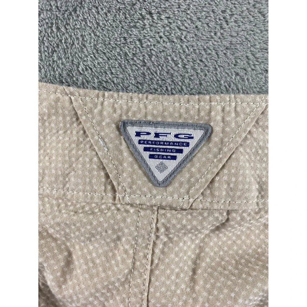 Columbia Omni-Shade Mens Shorts Tan Khaki Micro Dot Sun Protection Size 37x10